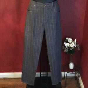 BILL BLASS STRETCH JEANS SIZE 16